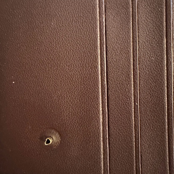 Coach Snap Bifold Wallet **Snap is MISSING** - Picture 3 of 5